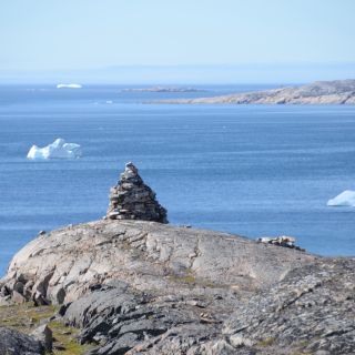 Loading...